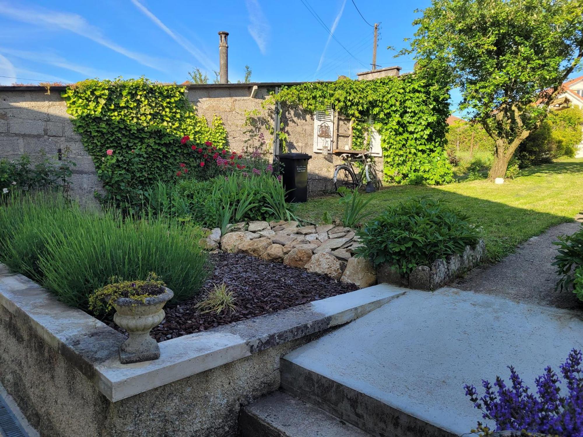 Maison Lombardi - Gite 6 Personnes 4 Etoiles Dun-sur-Meuse Bagian luar foto